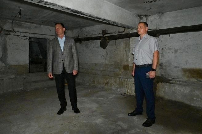 Проверка состояния укрытий и уборки мусора в Дагомысе мэром Сочи